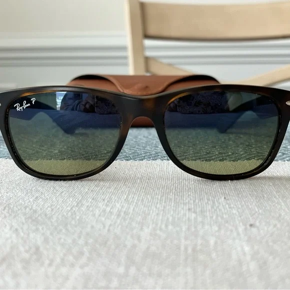 Matte Tortoise/Havana Women’s Ray Ban sunglasses Ray-Ban Justin RB4165 865/T5 Tortoise Sunglasses - eye-oo.com main image 2